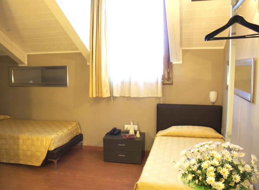 Hotel Small Royal