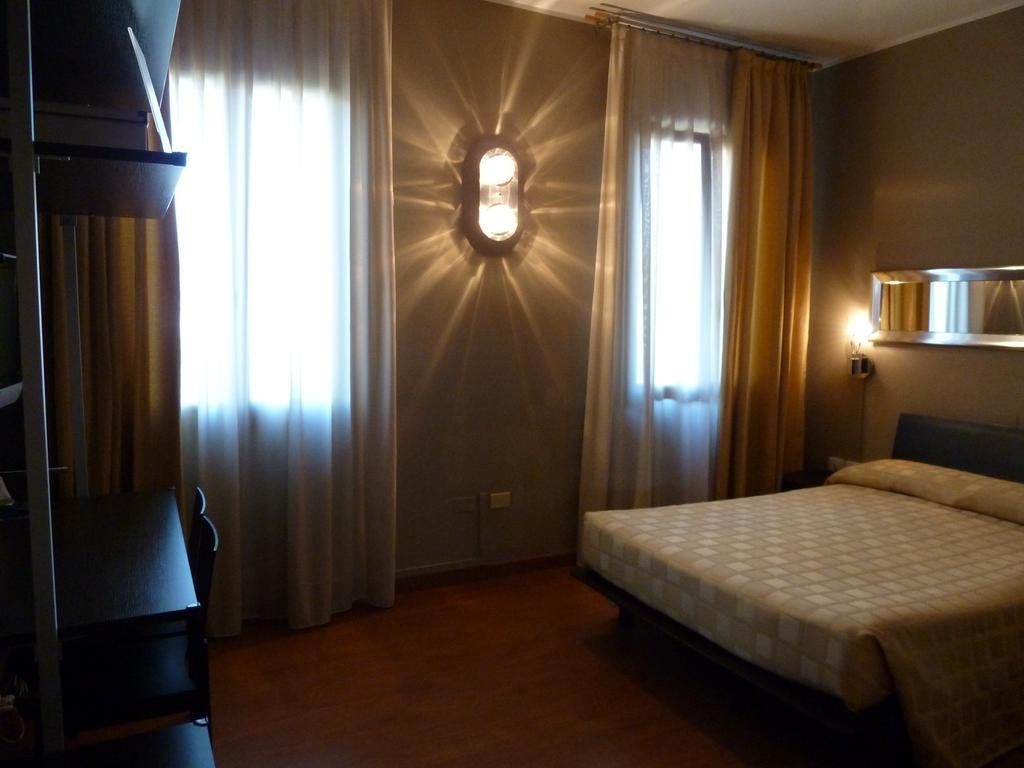 Hotel Small Royal