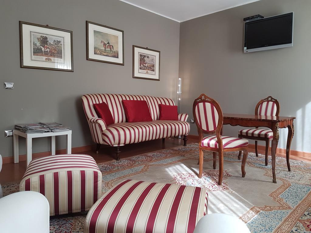 Hotel Small Royal